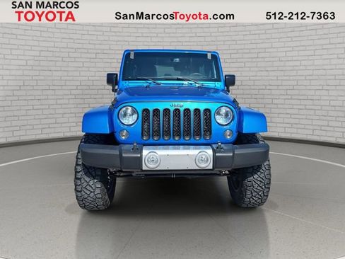 Used 2015 Jeep Wrangler Unlimited Sahara image 2