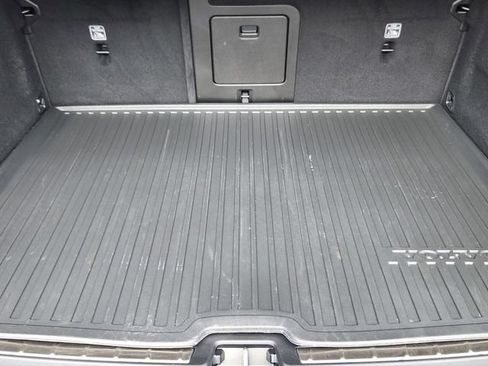 Certified 2024 Volvo XC60 B5 Ultimate w/ Protection Package Premier AWD/4WD image 20