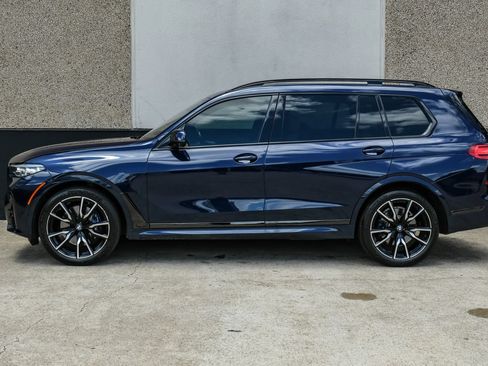 Used 2021 BMW X7 xDrive40i w/ M Sport Package AWD/4WD image 15