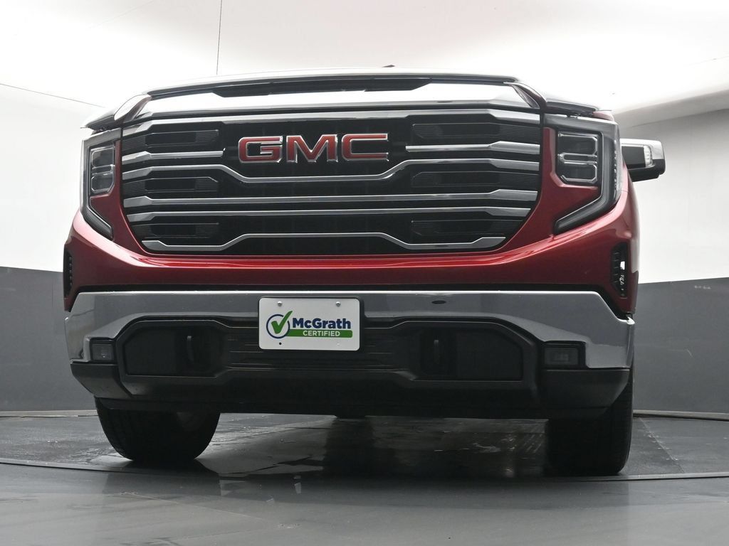 Used 2024 GMC Sierra 1500 SLT w/ SLT Premium Package AWD/4WD image 7