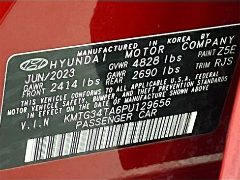 Used 2023 Genesis G70 2.0T image 33