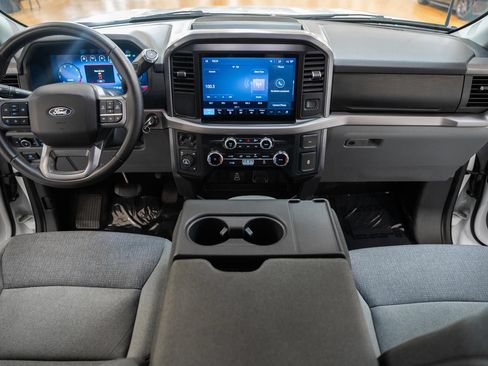 Used 2025 Ford F150 XLT w/ Equipment Group 301A Standard AWD/4WD image 19