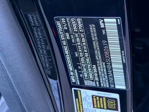 Certified 2025 Mercedes-Benz GLC 300 4MATIC image 36