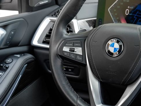 Used 2024 BMW X5 sDrive40i w/ Premium Package RWD image 19