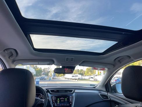 Used 2023 Nissan Murano SL w/ SL Moonroof Package image 7