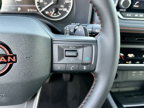 New 2026 Nissan Rogue SV AWD/4WD image 30