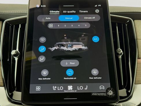 New 2026 Volvo XC90 T8 Plus w/ Protection Package Premier AWD/4WD image 15