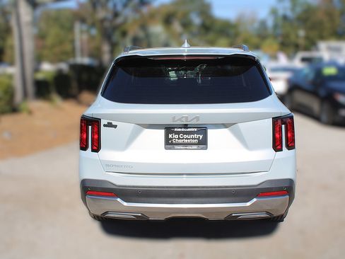 New 2026 Kia Sorento S FWD image 7