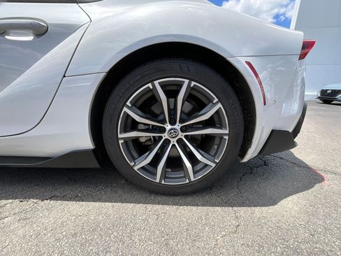 Used 2021 Toyota Supra w/ Safety & Technology Package RWD image 7