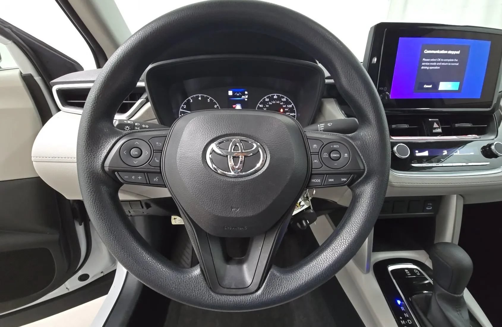 Used 2024 Toyota Corolla Cross L AWD/4WD image 6