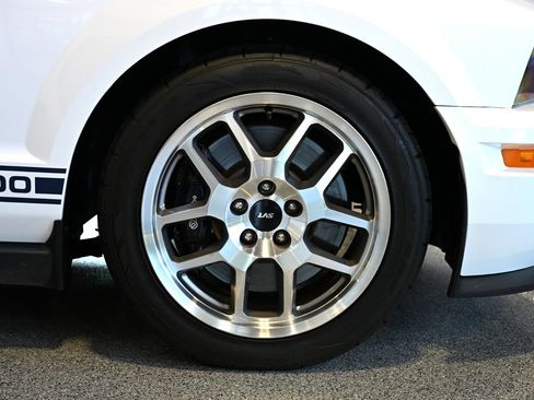 Used 2008 Ford Mustang Shelby GT500 RWD image 20