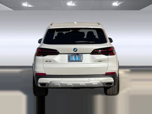 New 2026 BMW X5 xDrive50e AWD/4WD image 9