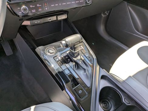 Certified 2023 Kia Niro EX FWD image 25
