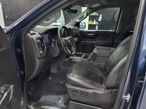 Used 2021 Chevrolet Silverado 1500 LTZ w/ Technology Package AWD/4WD image 11