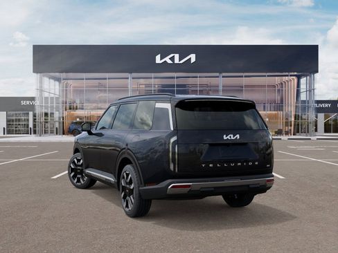 New 2027 Kia Telluride S image 4