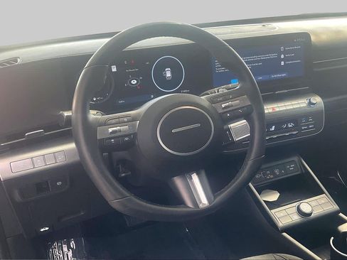 Certified 2025 Hyundai Kona SEL FWD image 19
