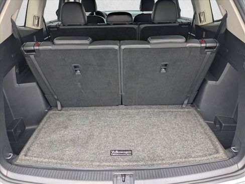 Used 2023 Volkswagen Atlas SE FWD image 6