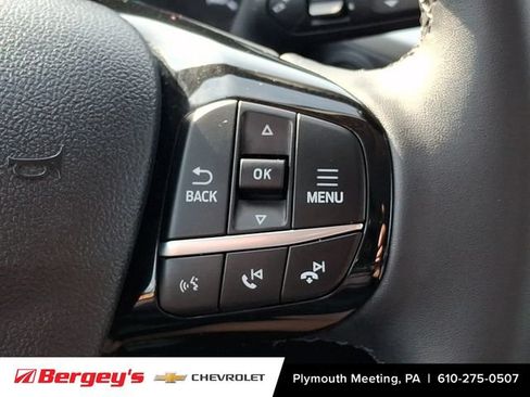 Used 2022 Ford Escape SE w/ Cold Weather Package AWD/4WD image 23