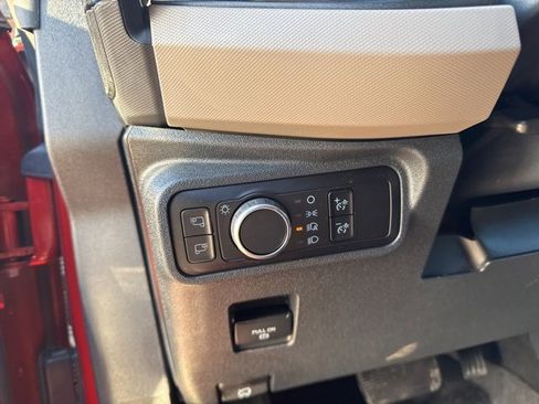 Used 2024 Ford Bronco Wildtrak image 12