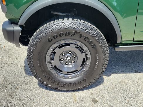 Certified 2025 Ford Bronco Badlands AWD/4WD image 5