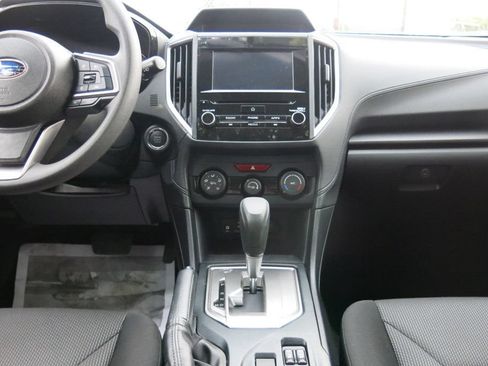 Used 2022 Subaru Impreza 2.0i Premium AWD/4WD image 22
