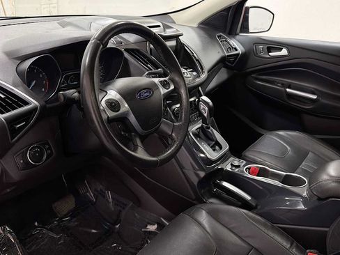 Used 2013 Ford Escape Titanium w/ Parking Technology Pkg AWD/4WD image 12