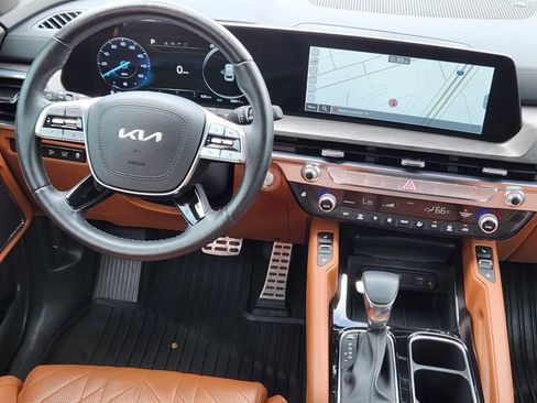 Certified 2025 Kia Telluride SX Prestige X-Line AWD/4WD image 28