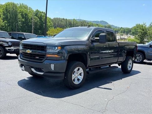 Used 2019 Chevrolet Silverado 1500 LT w/ All Star Edition AWD/4WD image 8
