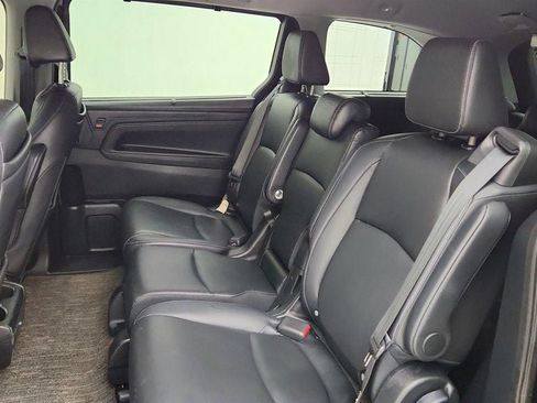 Used 2023 Honda Odyssey Touring image 21
