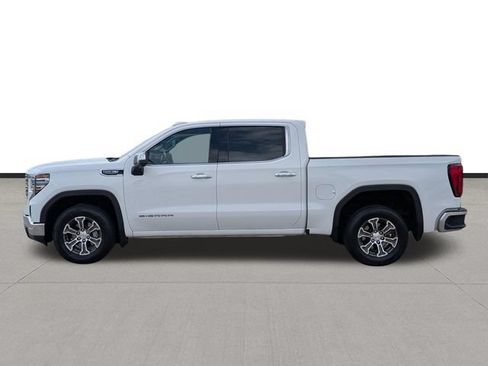 Used 2025 GMC Sierra 1500 SLT RWD image 8