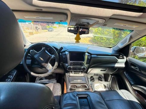 Used 2015 Chevrolet Tahoe LTZ AWD/4WD image 6