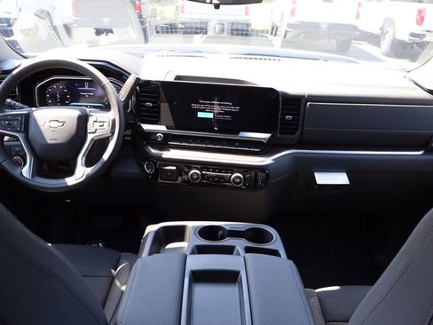 New 2026 Chevrolet Silverado 1500 LT AWD/4WD image 15