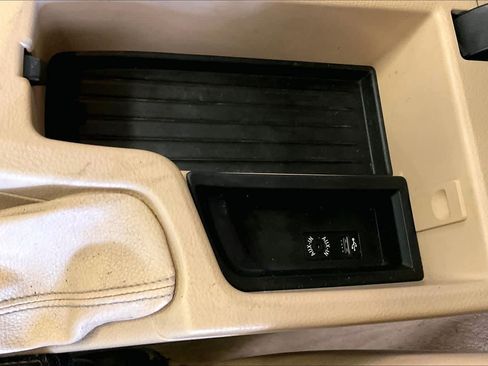 Used 2015 BMW 428i Convertible image 34