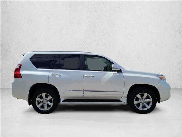 Used 2013 Lexus GX 460 w/ Comfort Plus Pkg AWD/4WD image 4