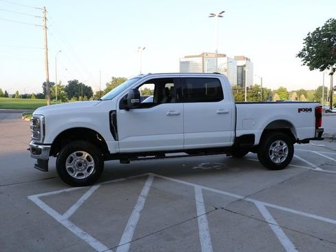 New 2026 Ford F250 XLT w/ XLT Premium Package AWD/4WD image 4