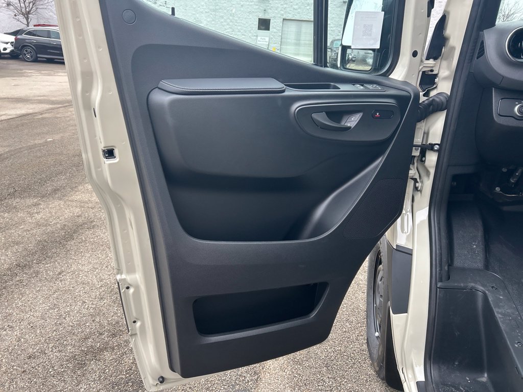 New 2026 Mercedes-Benz Sprinter 2500 image 10