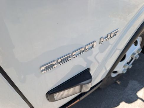 New 2025 Chevrolet Low Cab Forward RWD image 15
