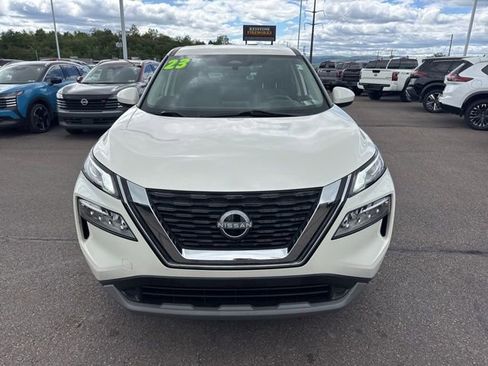 Certified 2023 Nissan Rogue SV AWD/4WD image 2