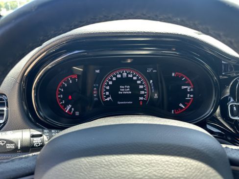 Used 2023 Dodge Durango SXT RWD image 26
