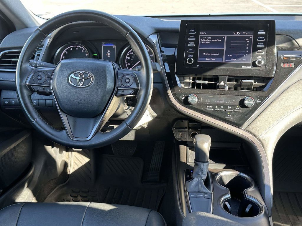 Used 2024 Toyota Camry SE FWD image 20