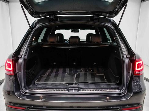 Certified 2022 Mercedes-Benz GLC 300 image 26