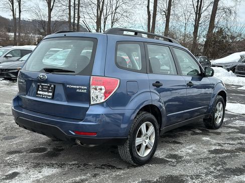 Used 2011 Subaru Forester 2.5X w/ Alloy Wheel Value Pkg image 3