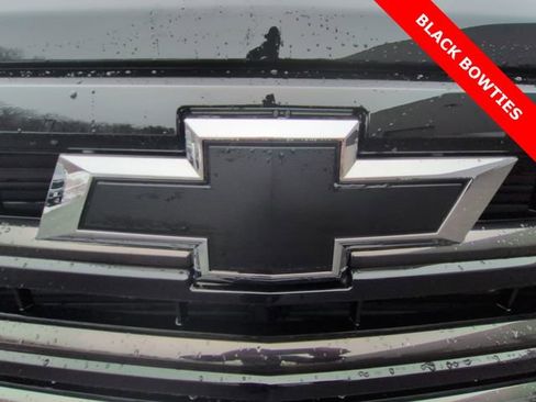 Certified 2025 Chevrolet Silverado 1500 High Country w/ Midnight Edition image 32