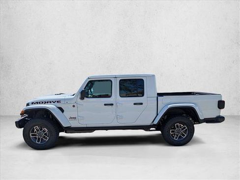 New 2026 Jeep Gladiator Mojave w/ Steel Bumper Group AWD/4WD image 5