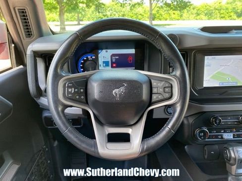 Used 2023 Ford Bronco Black Diamond AWD/4WD image 19