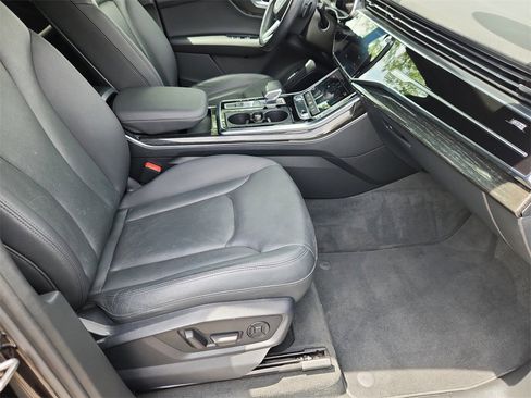 Used 2022 Audi Q7 2.0T Premium Plus w/ Premium Plus Package image 14