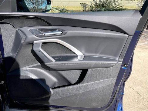 Certified 2025 Audi Q5 Premium w/ Convenience Package image 21