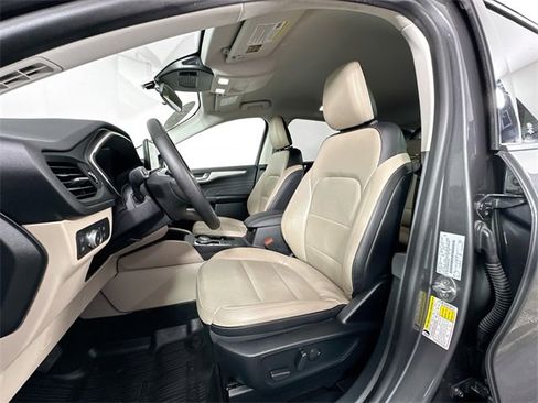 Used 2021 Ford Escape SEL image 19