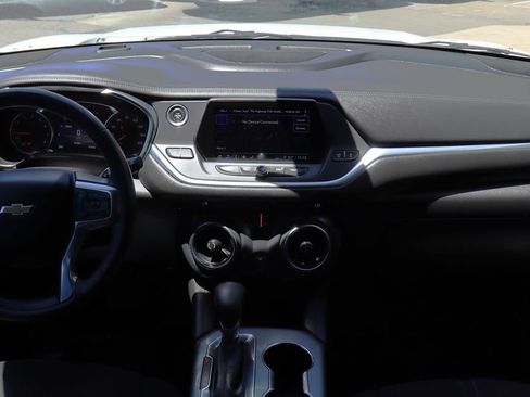 Used 2021 Chevrolet Blazer LT FWD image 32
