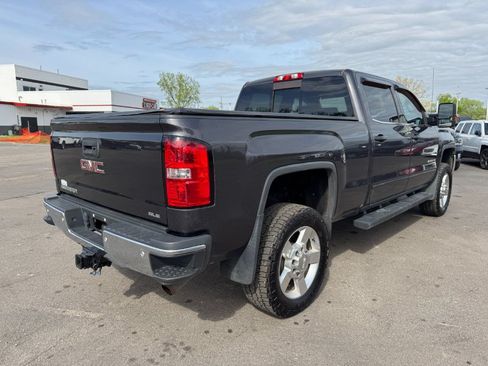 Used 2016 GMC Sierra 2500 SLE w/ SLE Preferred Package AWD/4WD image 5